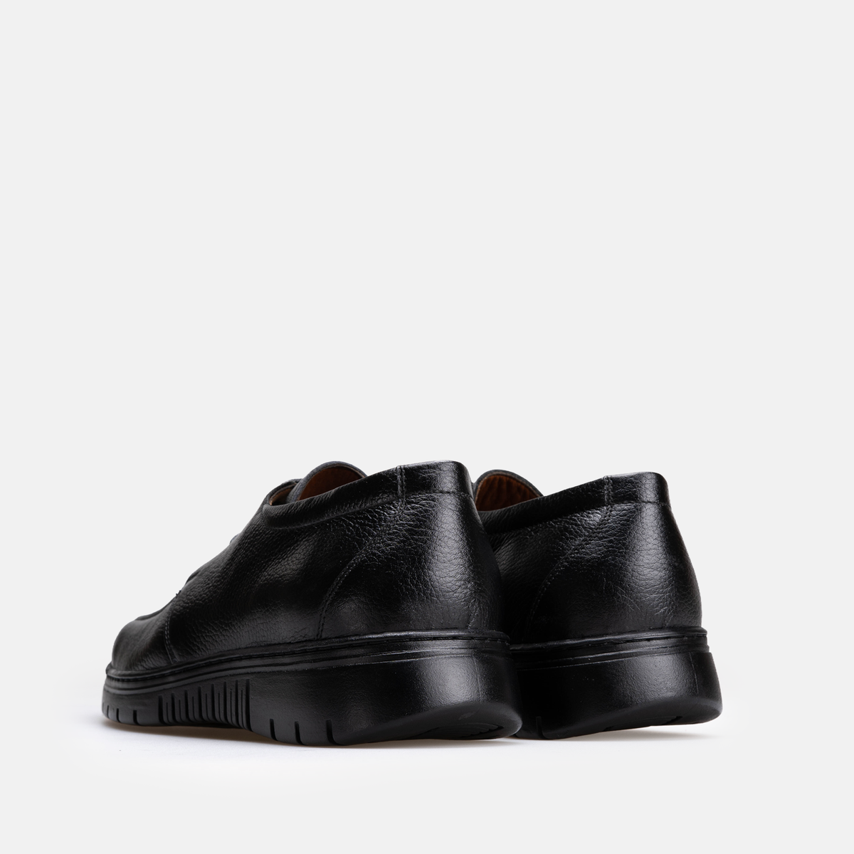 Volzak 5519 chaussure en cuir Noir Grainé
