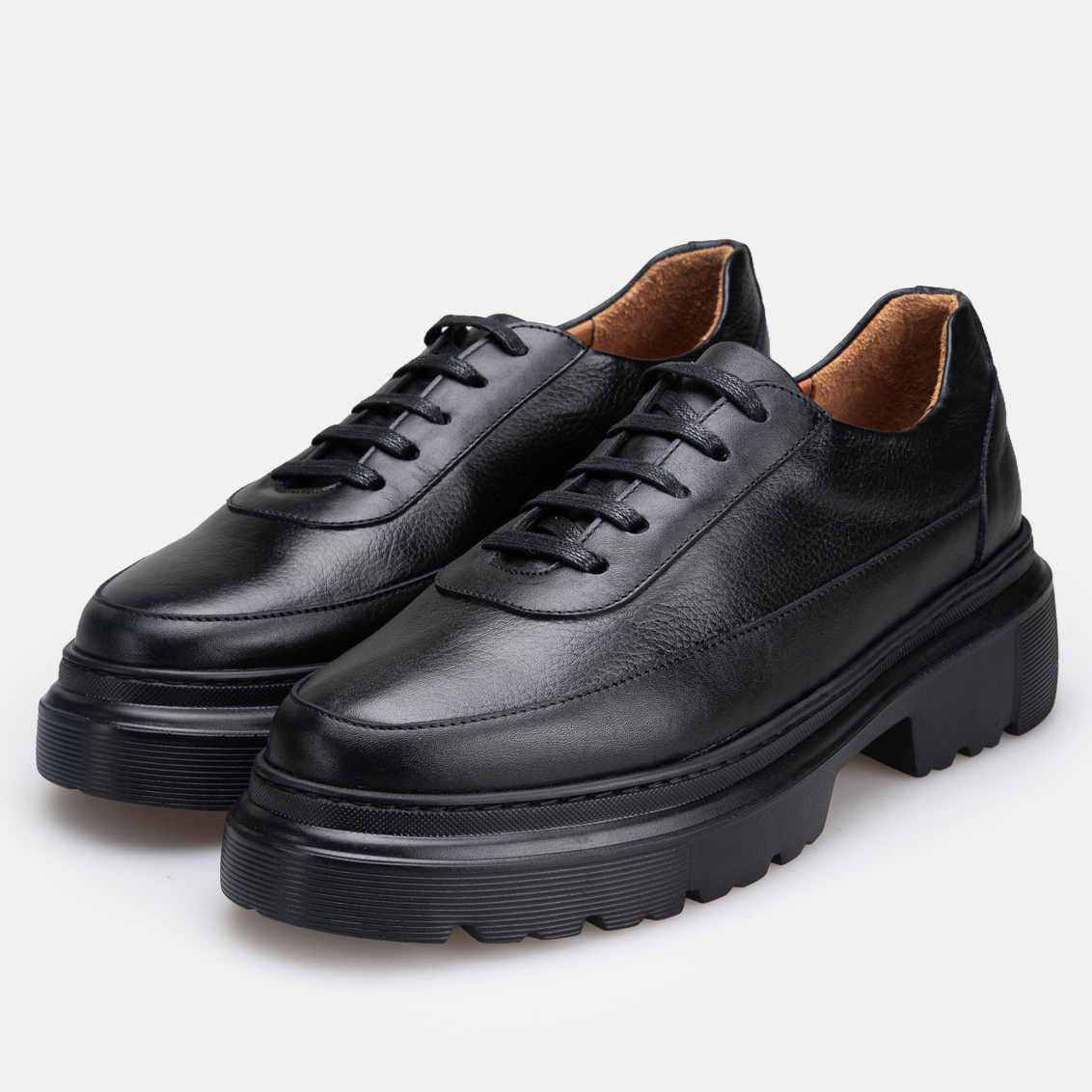 Volzak 5531 chaussure en cuir Noir Grainé