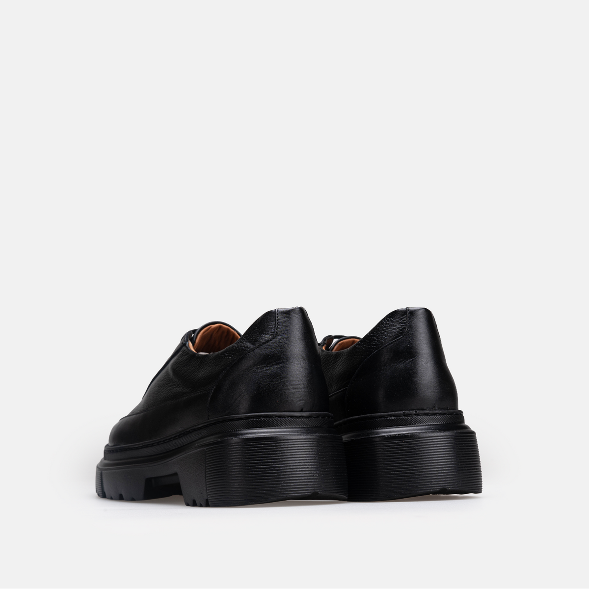 Volzak 5531 chaussure en cuir Noir Grainé